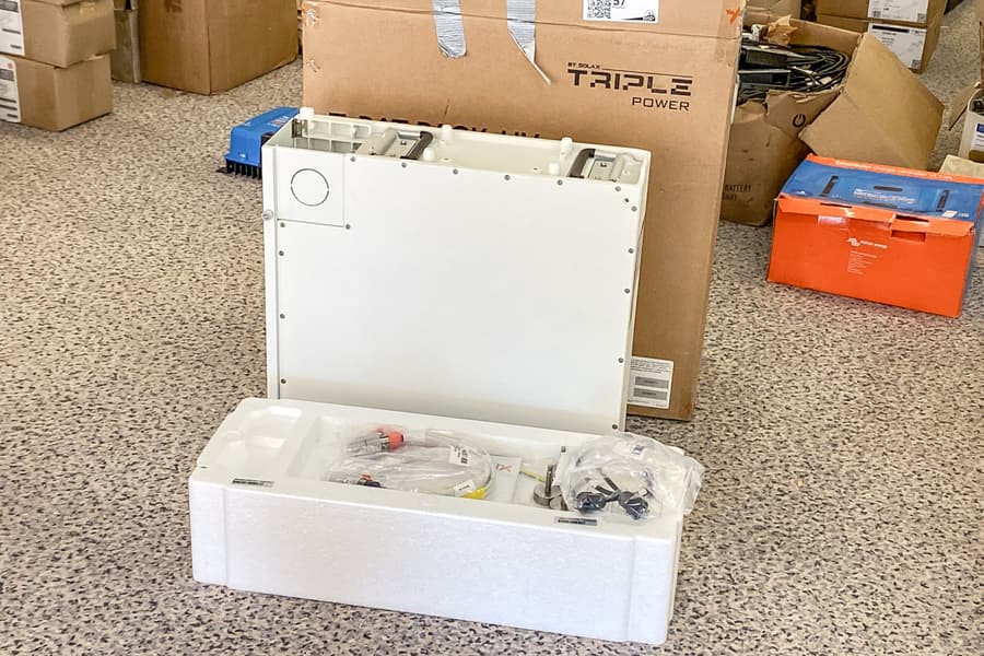 Photovoltaik Akku SolaX HV10230 V2 - 3.1kWh
